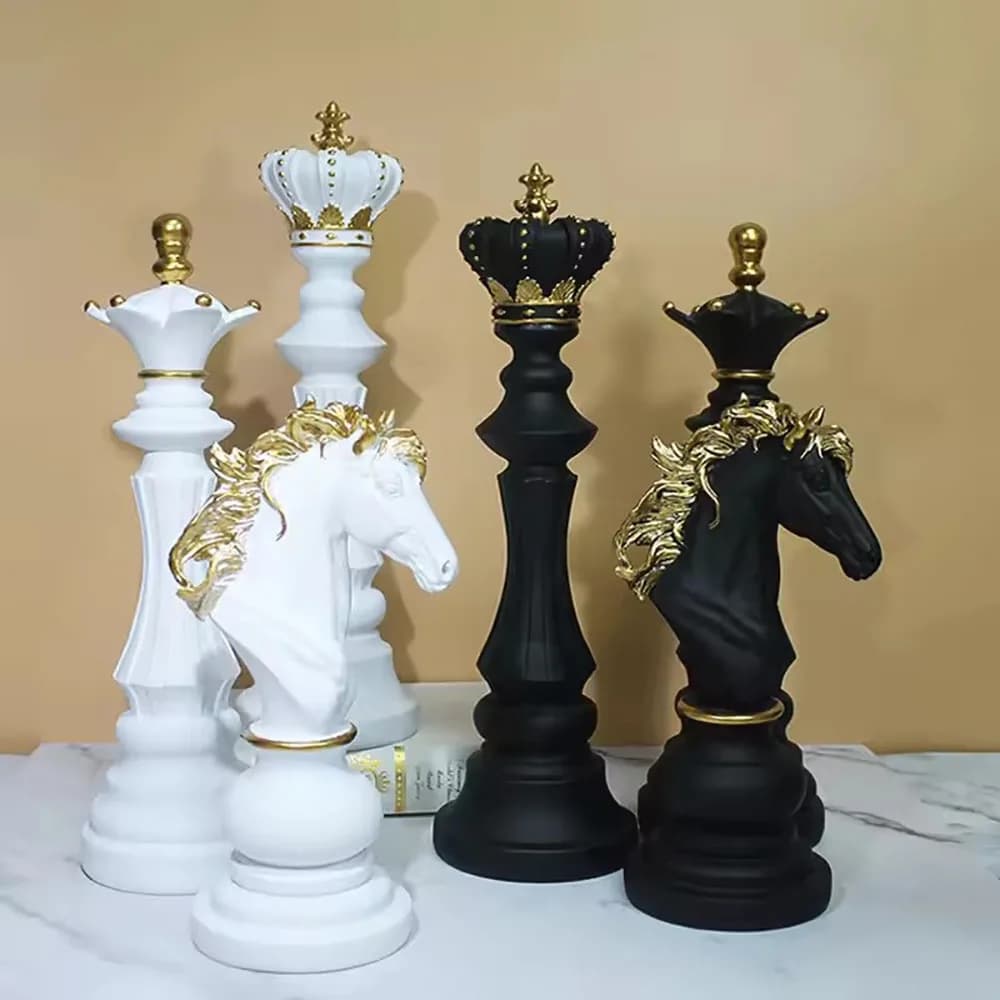 Resin Retro International Chess Figurine for Interior King Knight Sculpture Home Desktop Decor Living Room Decoration