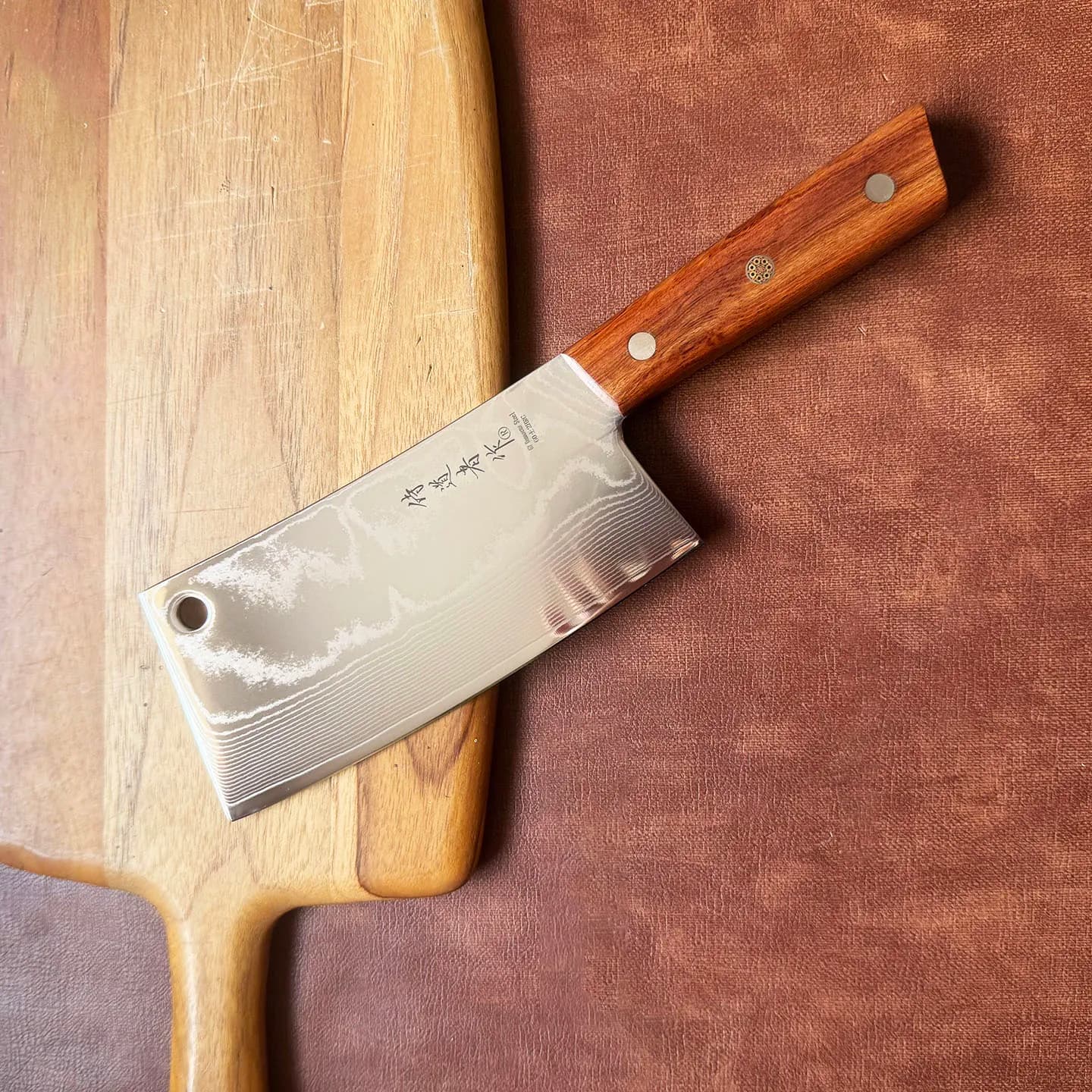 Kitchen knife Chopper 6.9 Inches, Steel blade Damascus 67 Roads 10Cr15Mov, Wood handle, Slicing mannaia, Carne and Pollame tools