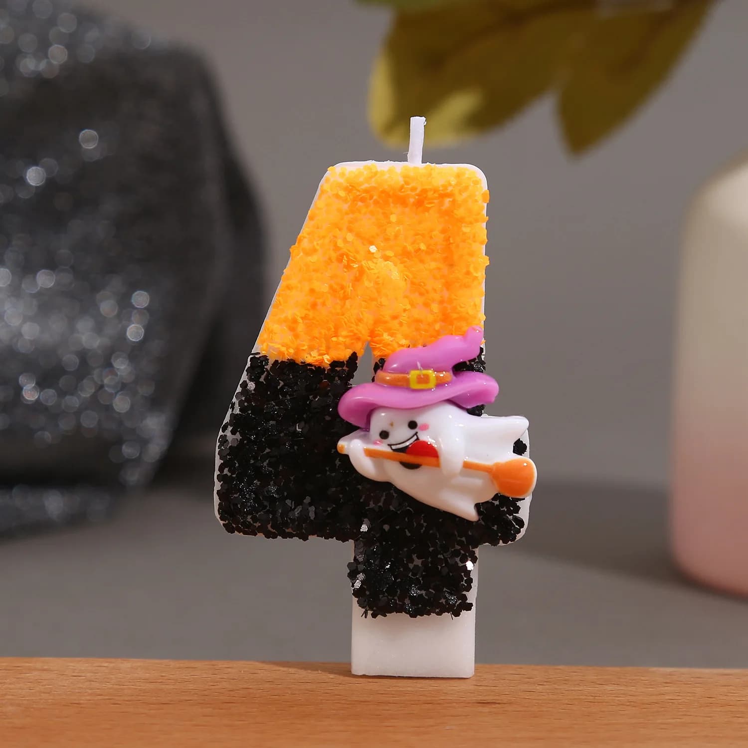 Yellow Black Sequined Birthday Candles, Cartoon Cute Ghost 0-9 Number Candles. Dessert Cake Plugin. Festive Party Decoration