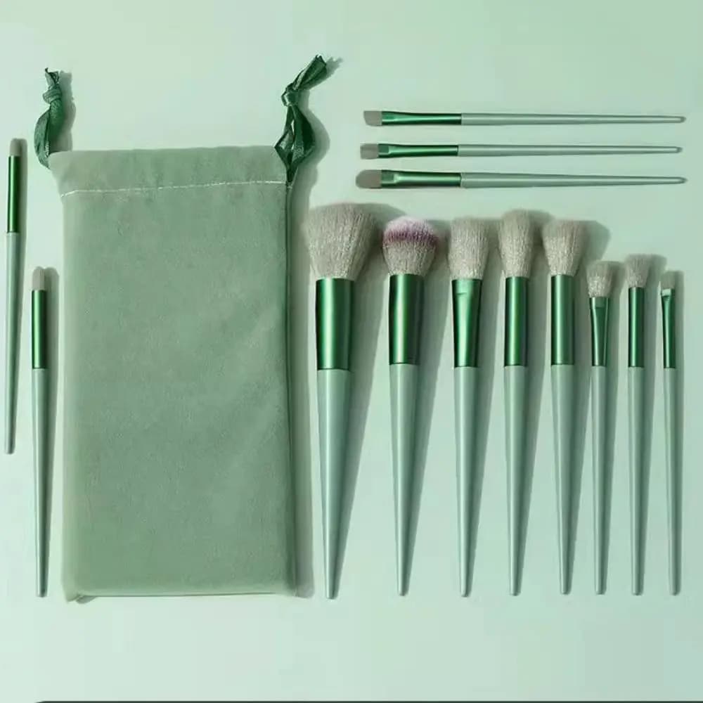 13Pcs/Set Professional Professional Makeup Brushes Furry Tools Eyeshadow Powder Brush Soft Eye Shadow Cosmetic Brush Set Student