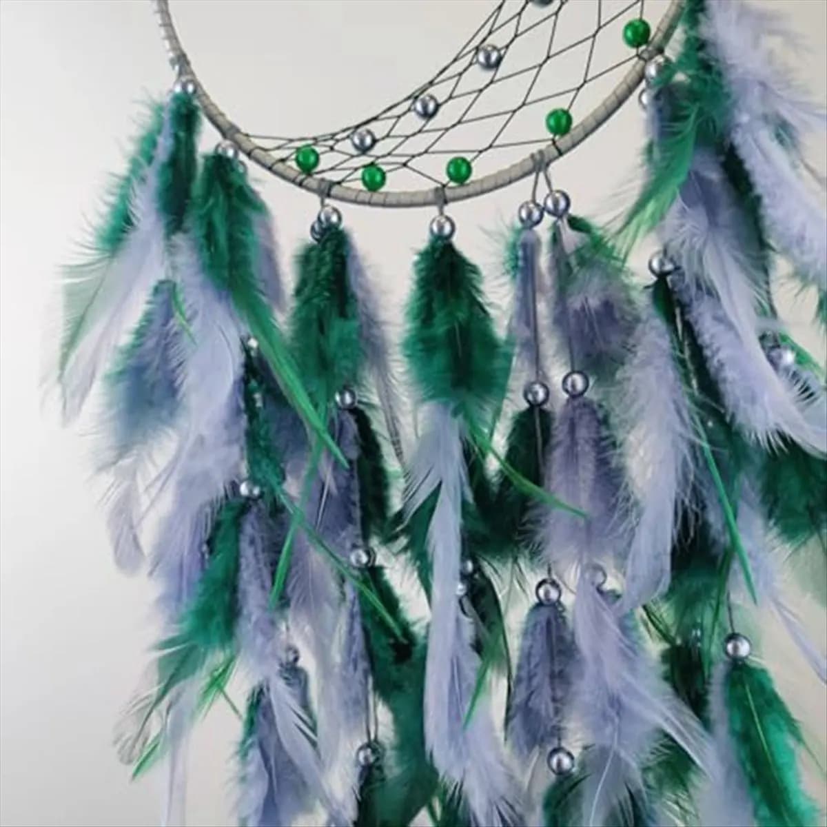 (AIMA) Feather Dream Catcher for Bedroom, Dream Catcher with Star Pendant, Dream Catcher for Wall Hanging Craft Gifts Green
