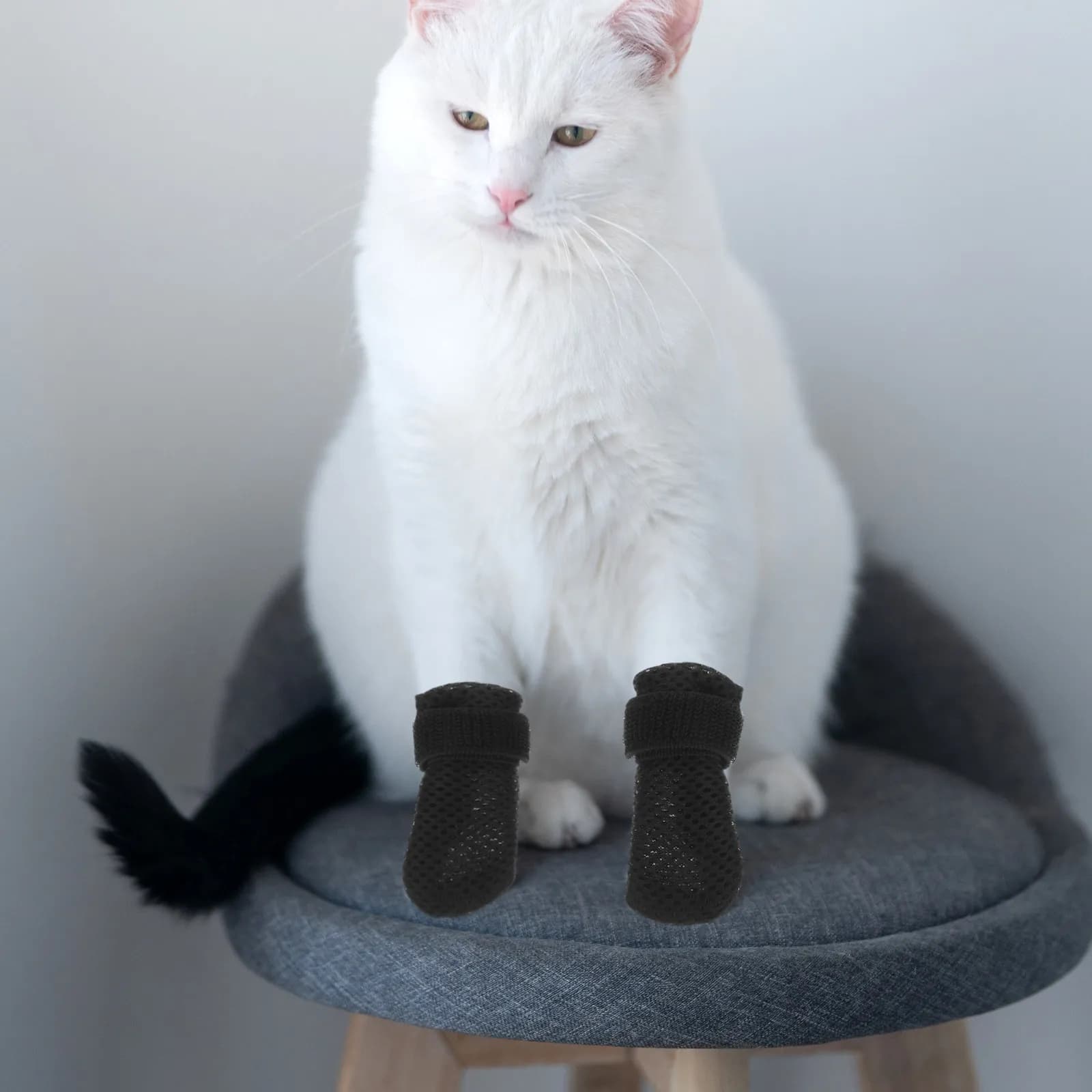 4Pcs Warm Soft Pet Paw Covers for Cats Small Dogs Booties for Bathing Grooming Injections Nail Clipping Outdoor Indoor