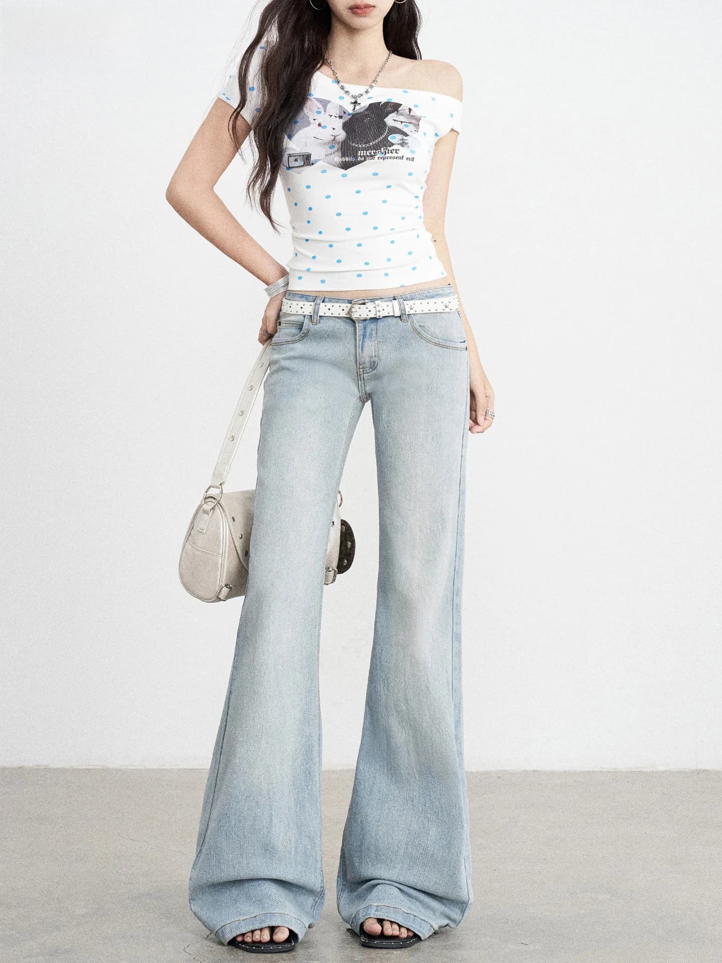 American Retro Low Waist Bell Bottom Jeans Women's New 2026 Loose Fit Dragging Ground Not Sticky Leg Micro Flare Pants