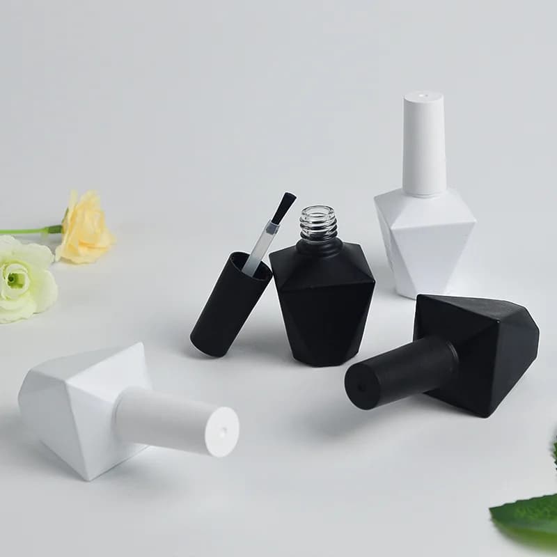 10/30/50pcs 13ml Empty Nail Polish Bottles Glass Nail Gel Bottles With Brush Lid Paint Glue Black/White Bottles Nail Oil Bottles