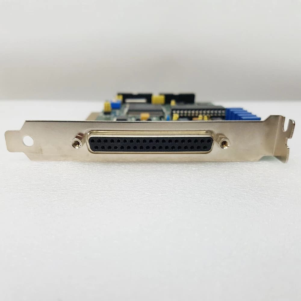 Scheda di acquisizione dati multifunzione PCL-818L