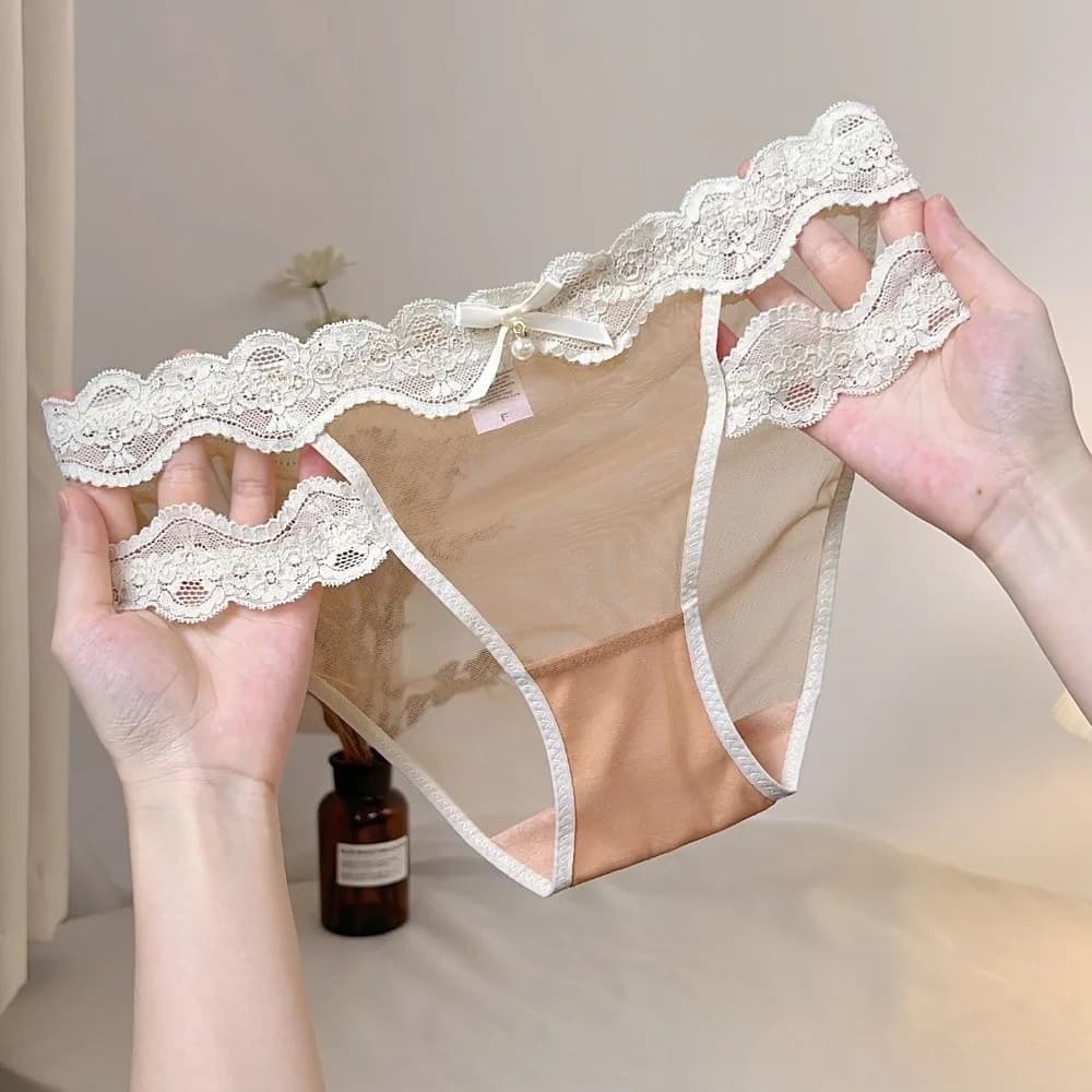Underpants Hollow Out Ladies' Underwear Low Waist Lingerie Lace Panties Sweet Mesh Transparent Triangle Briefs Daily Wear