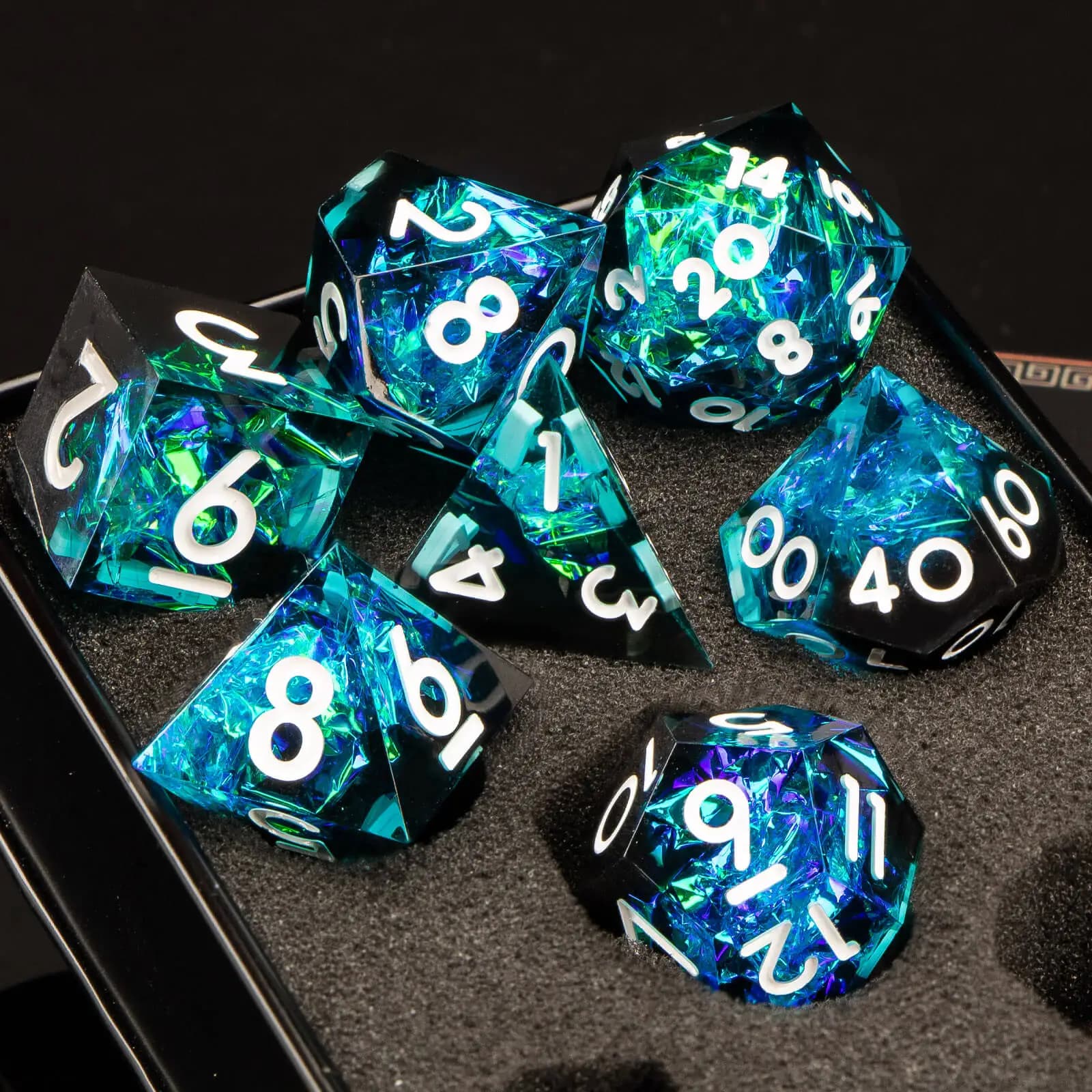 DND Resin Sharp Edge Dice Set, Handmade D and D Dungeon and Dragon Dice, RPG Role Playing Games D&D Dice D20 D12 D10 D8 D6 D4