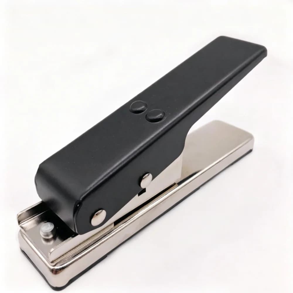 Portable Metal Guitar Pick Puncher Plectrum Trimmer DIY Guitar Pick Compact Card Cutter Guitar Pick Punch Tool Handmade