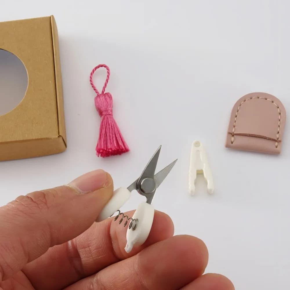 DIY Mini High Precision Scissor with Protective Cover Sewing Small Scissor, Creative Metal Sewing Supplies Straight Tip Sewing