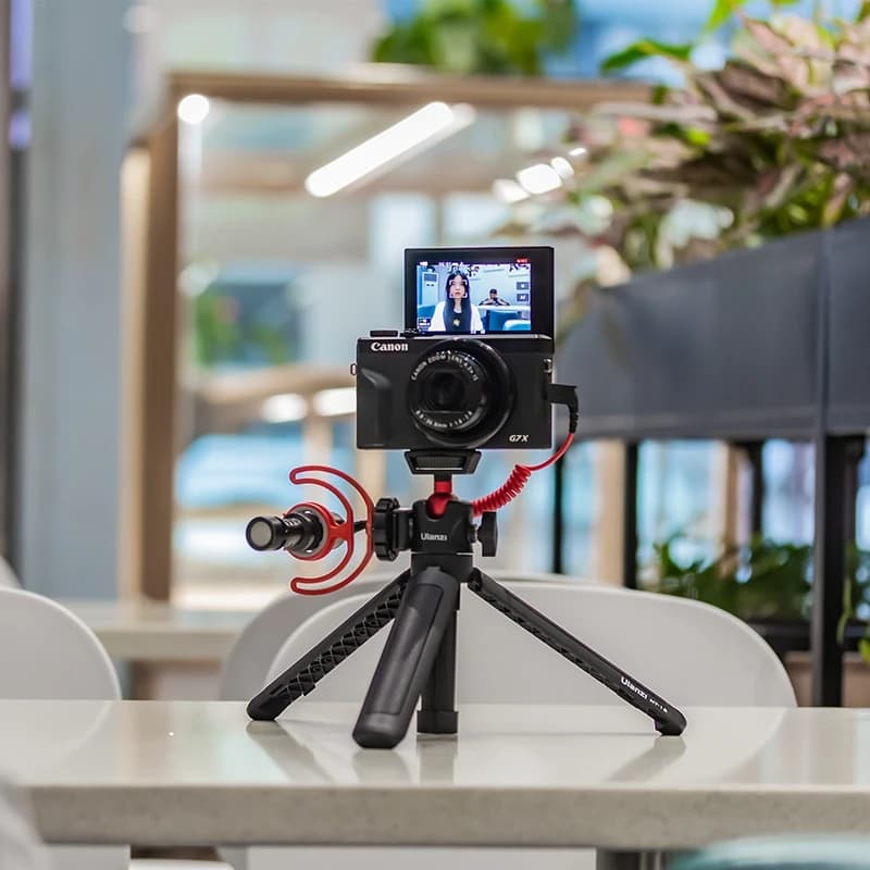 Ulanzi MT-16 Treppiede pieghevole Selfie Stick Mini staffa di supporto per fotocamera mobile DSLR per telefono Testa a sfera per pattino freddo
