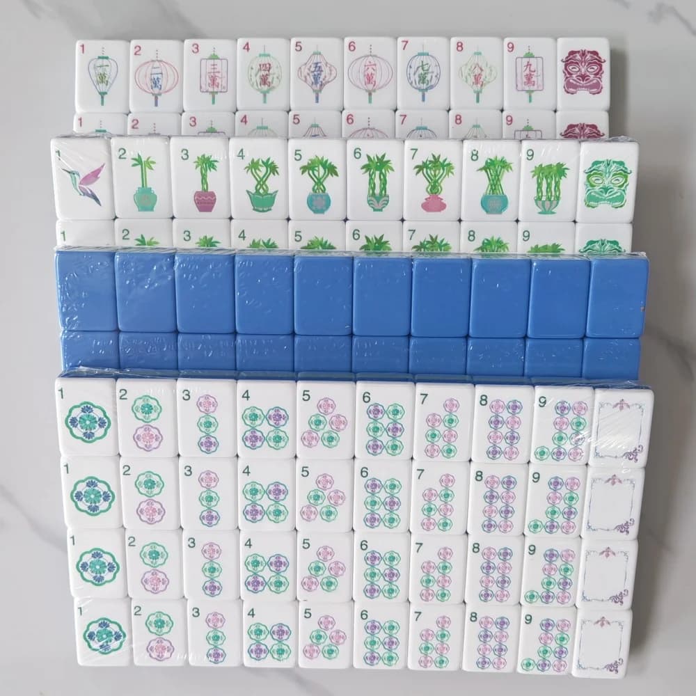 OMHJGO Acrylic Luxury Modern American Mahjong Set Portable Engraved Royal Blue Mahjong 160 Tiles Family Entertainment Mah Jongg