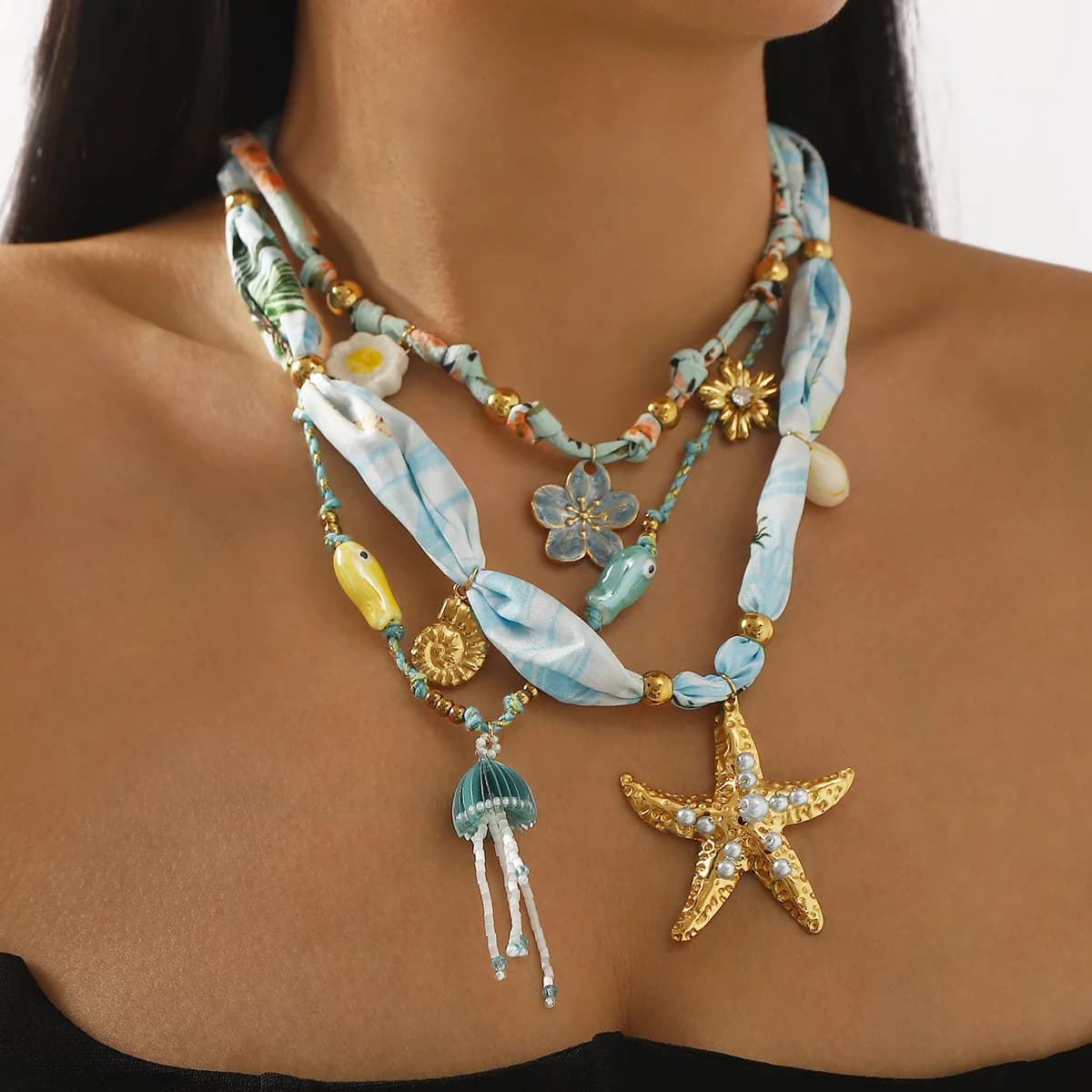 Collana con Ciondolo a Stella Marina in Acciaio Inossidabile con Corda Intrecciata e Sciarpa in Seta, Stile Bohemien Estivo