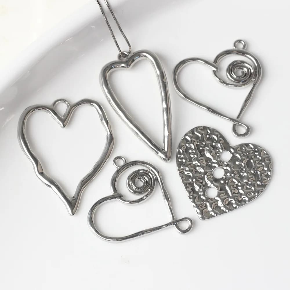 10 pcs/lot 20*37MM In Zinc Alloy Heart Cable Small Pendant Pendants and Pendants FAI Necklace by The Earrings Accessories