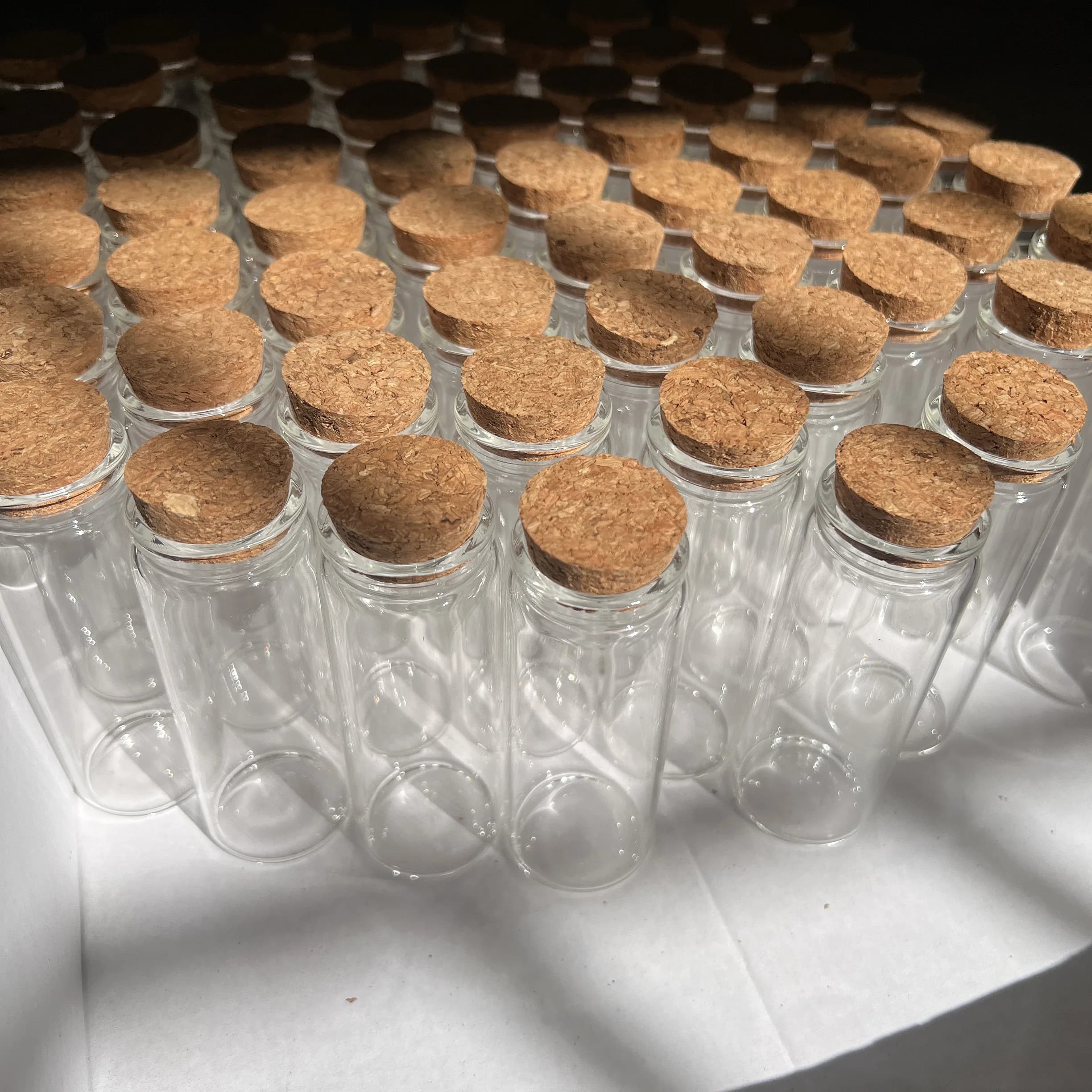 8/18 PCS 80ml Barattoli di vetro per caramelle Tappo di sughero 26 × 37 × 100mm Bottiglie di vetro Spezie cucina Conservazione Semi Contenitori Fiale Decorazioni per la casa