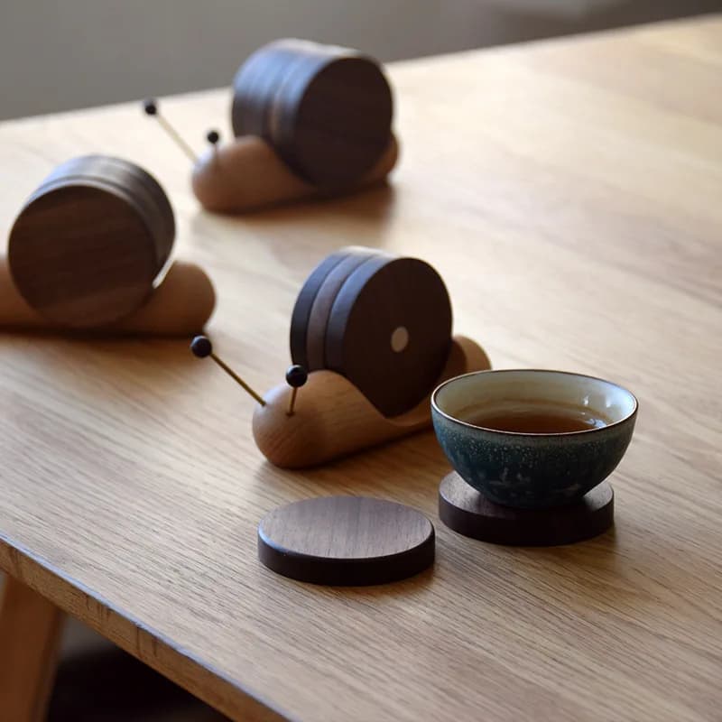 2025 New Fashion Black Walnut Cartoon Snail Decompression Creative Tea Cup Mat Decoration Insulated Tea Coffee Mug Coaster