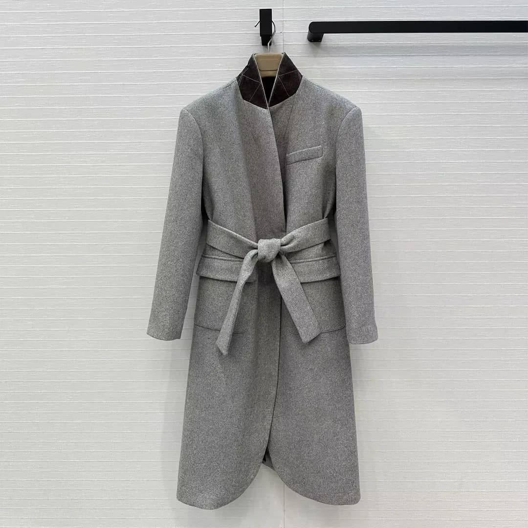 Cappotto lungo da abito lungo in lana twill invernale stile Old Money Cappotto da donna con colletto alla coreana a maniche lunghe Cintura sottile Elegante soprabito alla moda