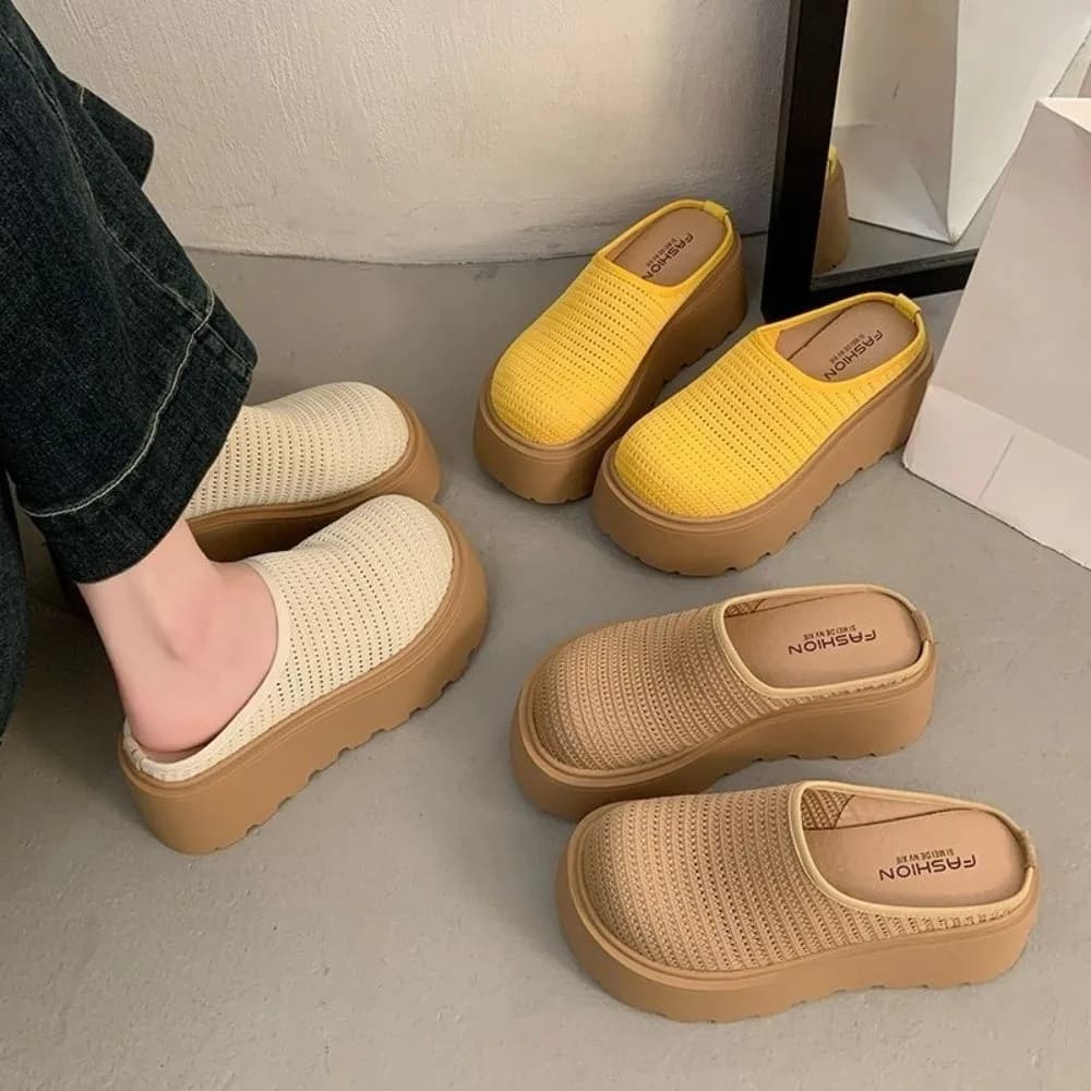 Holiday sandals with round toe Low shoes waterproof sea sandals mesh trousers with thick simple bottom for outdoors