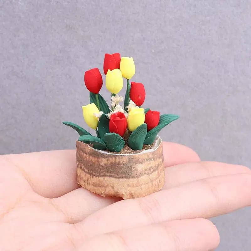 2 Dollhouse Tulip Pot Plant Realistic Mini Flower Accessory for DIY Miniature Garden Landscape Setup