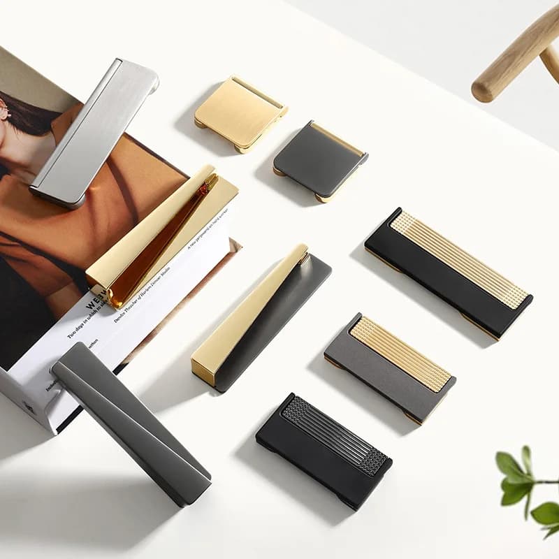 Oro Nero Moderno Semplice Camera da letto Guardaroba Maniglia per porta dell'armadio Manopola per cassetto da scrivania nascosta Maniglia per mobili Cucina Decorazione della casa