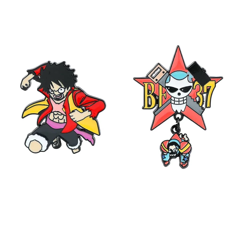 2 Pezzi Spilla Creativa Anime Divertente Monkey D. Luffy, Distintivo in Metallo Smaltato, Gioielli, Accessori per Abbigliamento e Zaino, Regalo per Amici