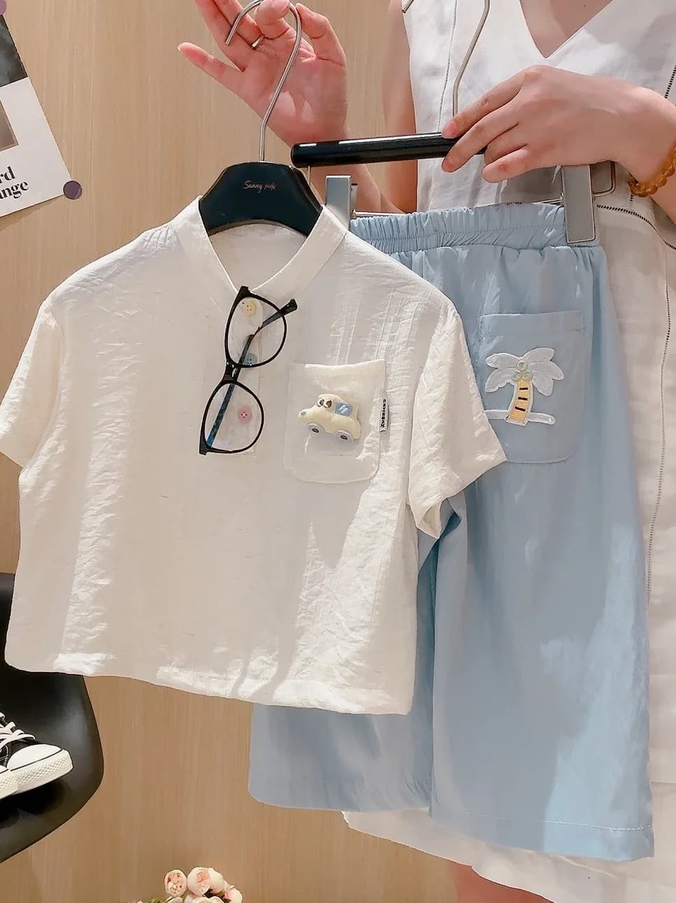 Girls Summer Doll Short Sleeve Loose Fit Shirt And Pants Two Piece Set Elastic Casual Sportswear Trendy Children's Clothing