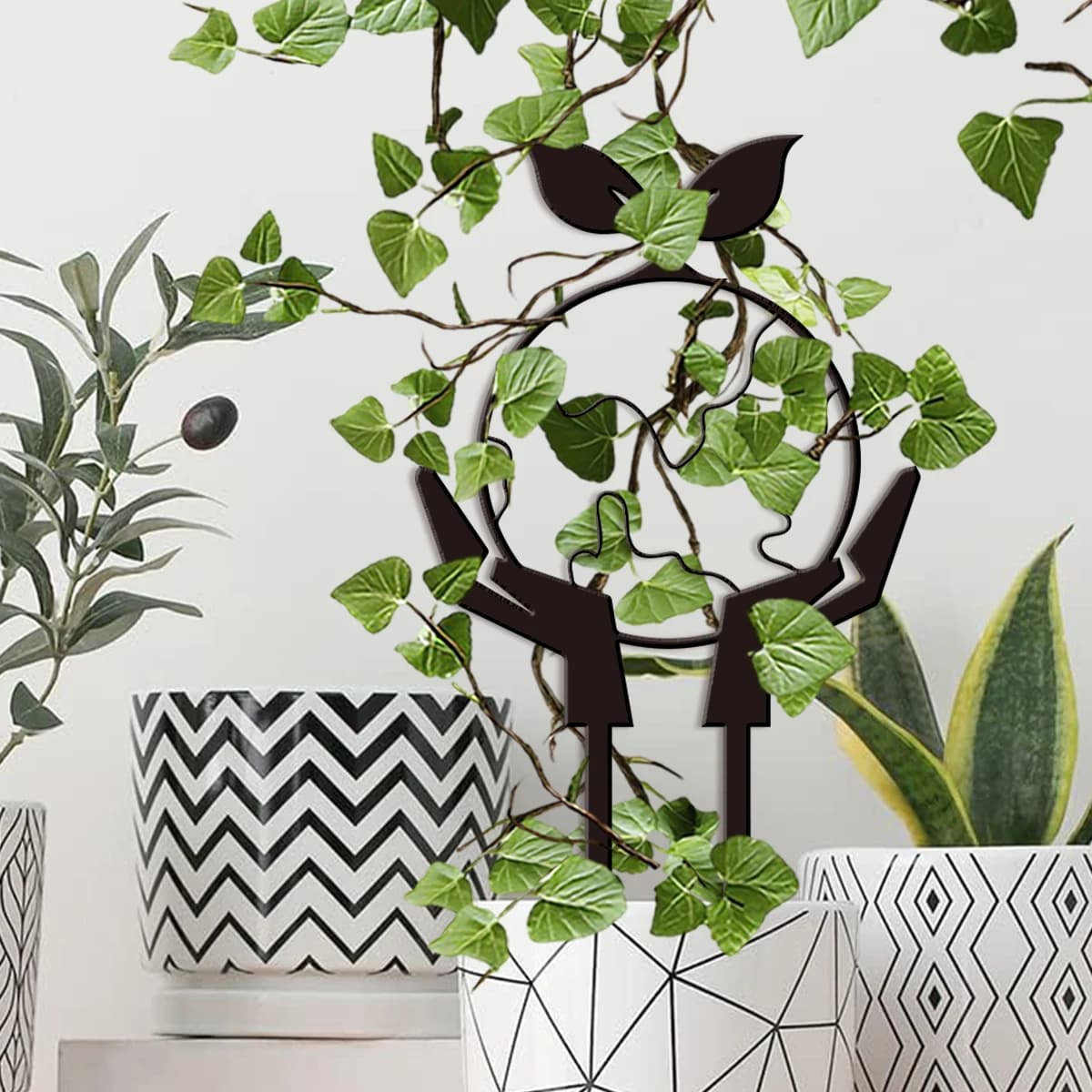 Supporto per Piante in Metallo con Design Creativo a Terra, Decorazione per Patio e Balcone, Palo di Supporto per Piante in Vaso da Interno, Facile da Montare, Oro/Nero
