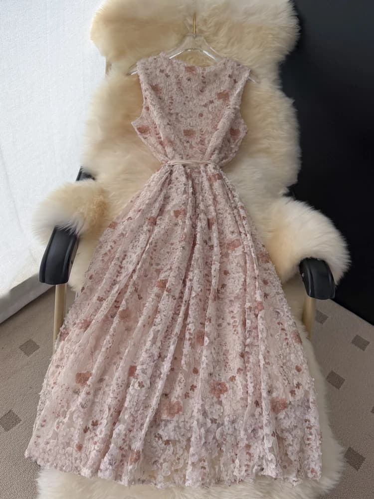 High Waist A-Line Vest Dress Women's Elegant Sensation Floral Embroidery Gentle Wind Skirt City Commuting Summer Dress