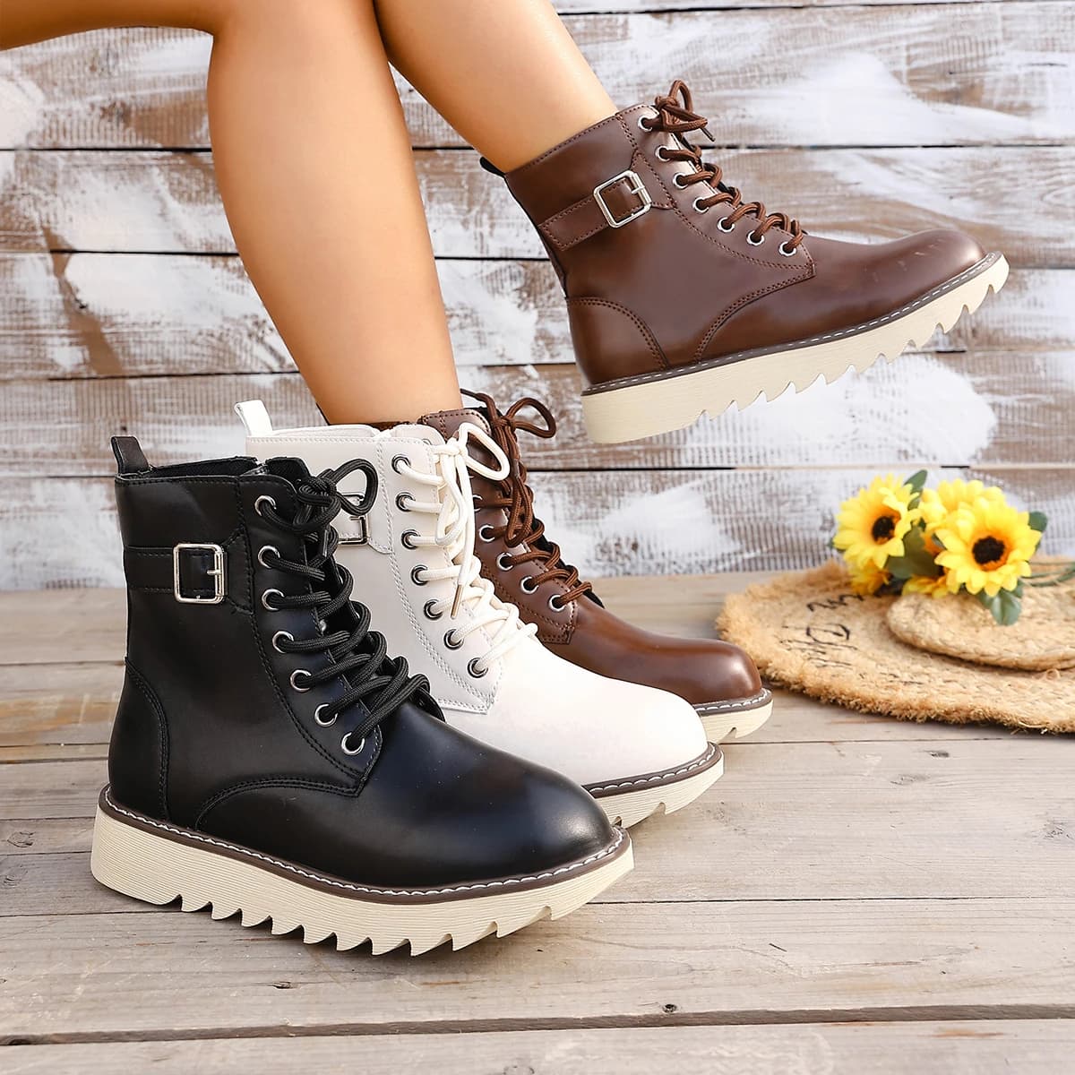 Stivali da donna Stivaletti con fondo spesso con fibbia in metallo vintage Stivaletti in pelle con cerniera laterale invernale da donna Scarpe da trekking antiscivolo