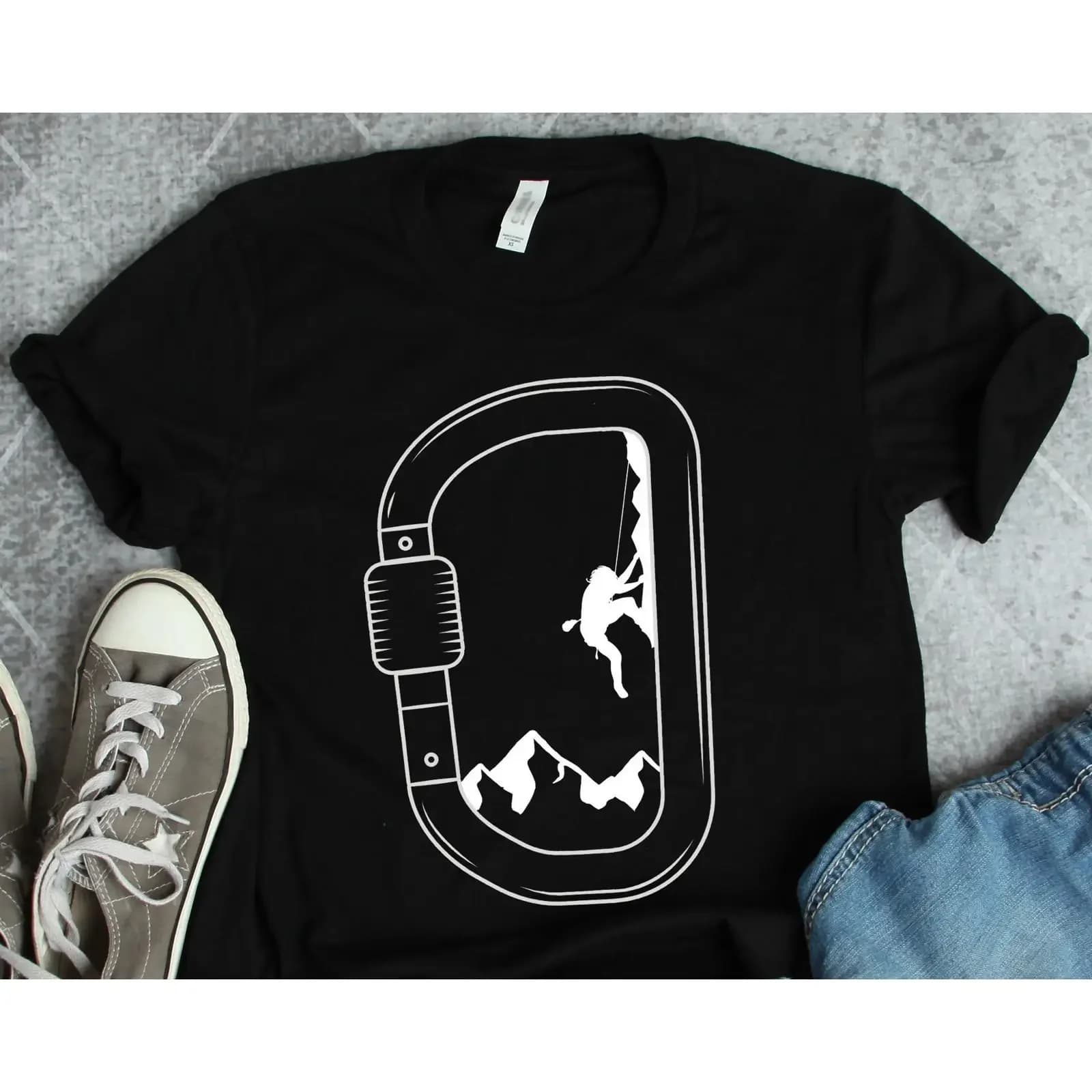 Rock Climbing Carabiner T Shirt Mountain Hiking Outdoor Climber s for Adventure Enthusiasts vintage Washed Stretched homme
