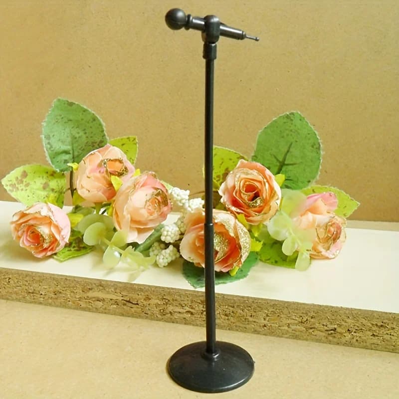 Modello di microfono in miniatura affascinante da 2 pezzi per case delle bambole: accessorio perfetto in scala 1:6, nessuna alimentazione necessaria, plastica resistente