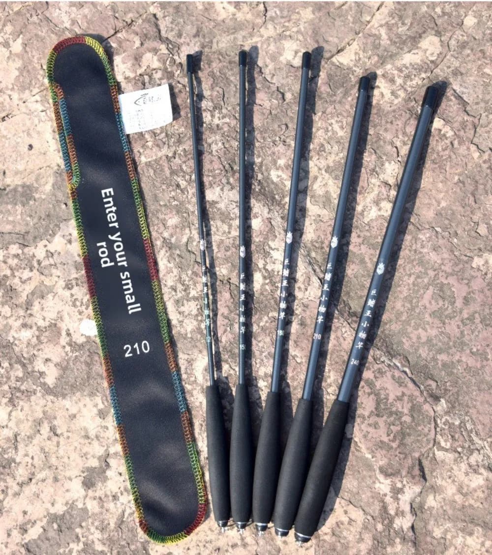 Set di canne Canna da pesca ultraleggera Canna da pesca ultraleggera tenuta in mano a sezione corta Canna da pesca in flusso ultrafine