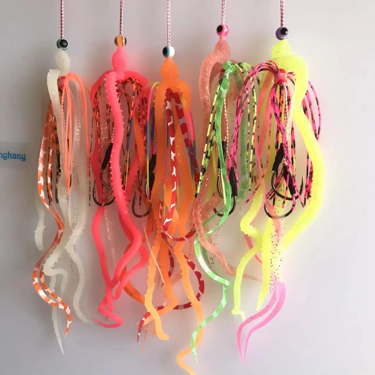 Kabura Jigging Madai Assist Ganci Forti Gomme Tai Gonne in silicone Filamenti Nastri Colori diversi Cursore Maschere Code Zavorra