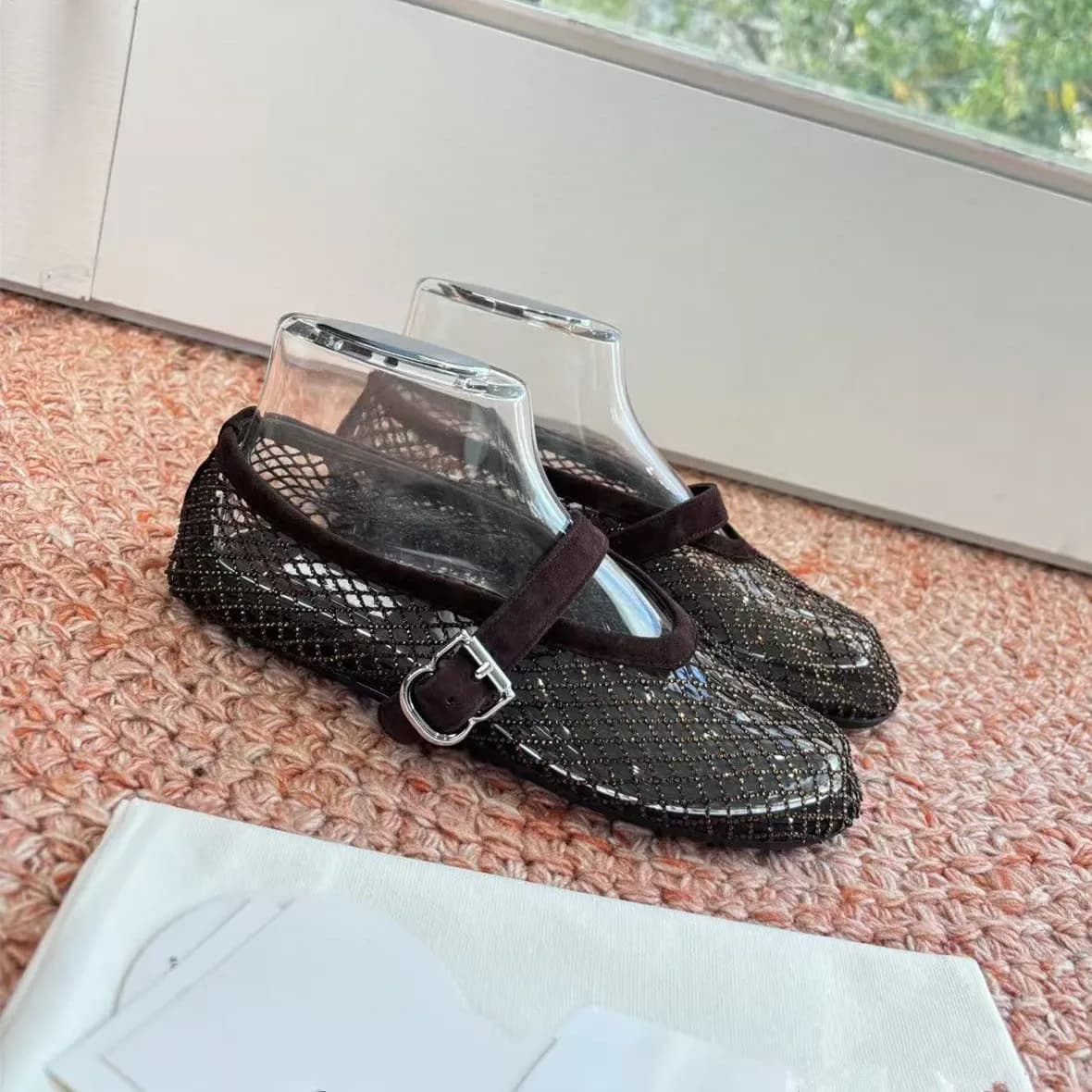 High quality Designer Genuine Leather Flash Diamond Hollow Mesh Ballet Shoes for Women 2026 Summer New Fishing Net Sandals