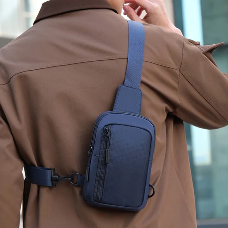 Nuova borsa sportiva da uomo, piccolo zaino adatto per l'uso quotidiano, borsa a tracolla, borsa messenger per cellulare, marsupio per cellulare