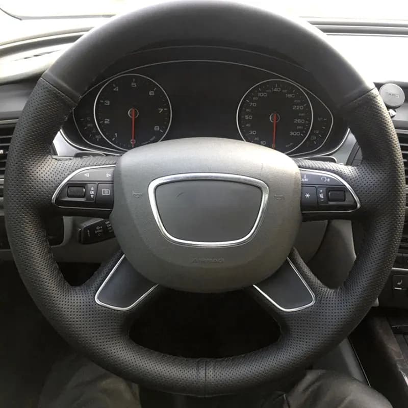 Coprivolante per auto intrecciato a mano per Audi A3 8V A4 B8 A6 A7 A8 2014 2015 Q3 Q5 Q7 2013-2016 S8 Pelle in microfibra perforata