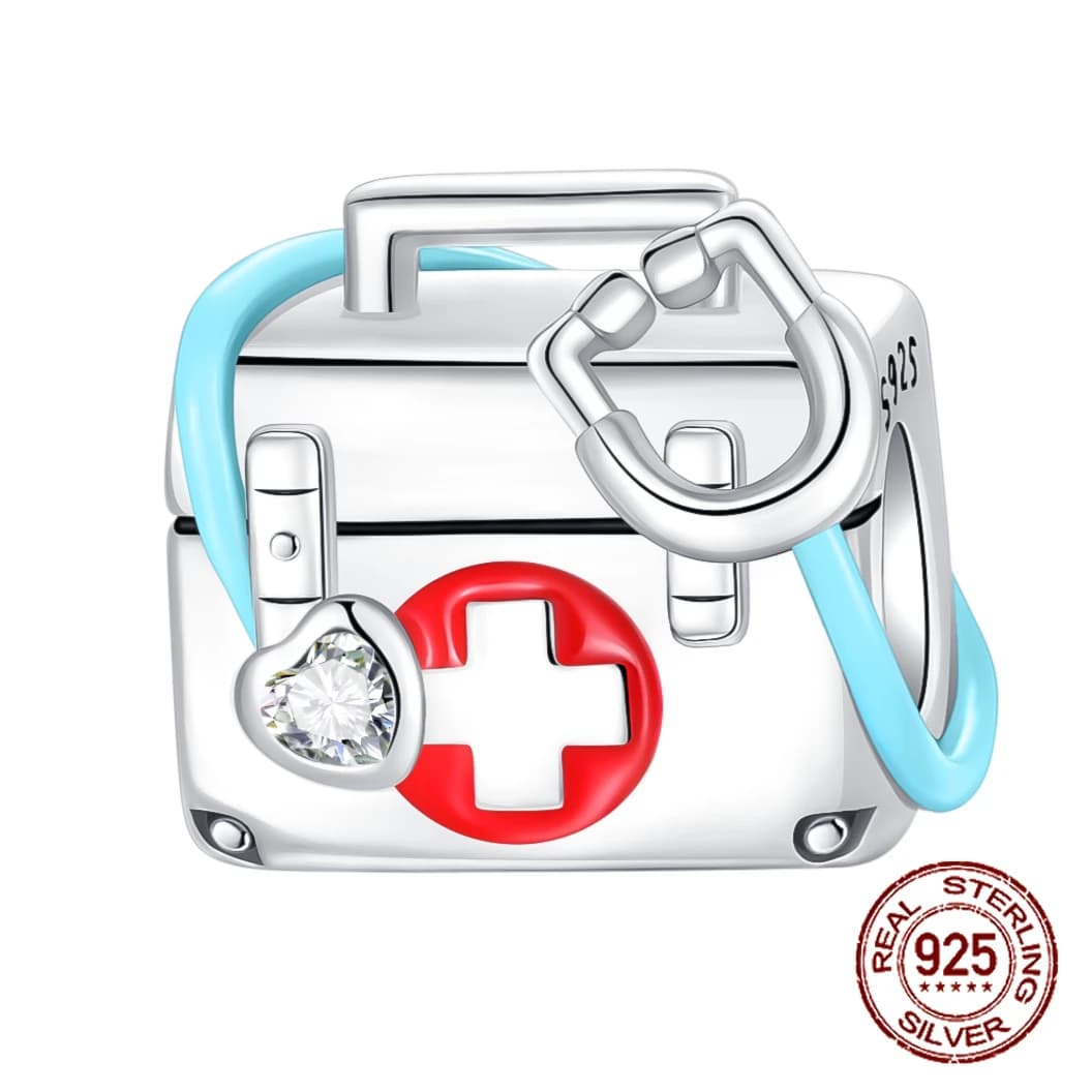 Kit di pronto soccorso in argento sterling 925 Kit medico Ciondolo stetoscopio Fascino adatto Braccialetti con ciondoli originali Regalo gioielli fai da te da donna