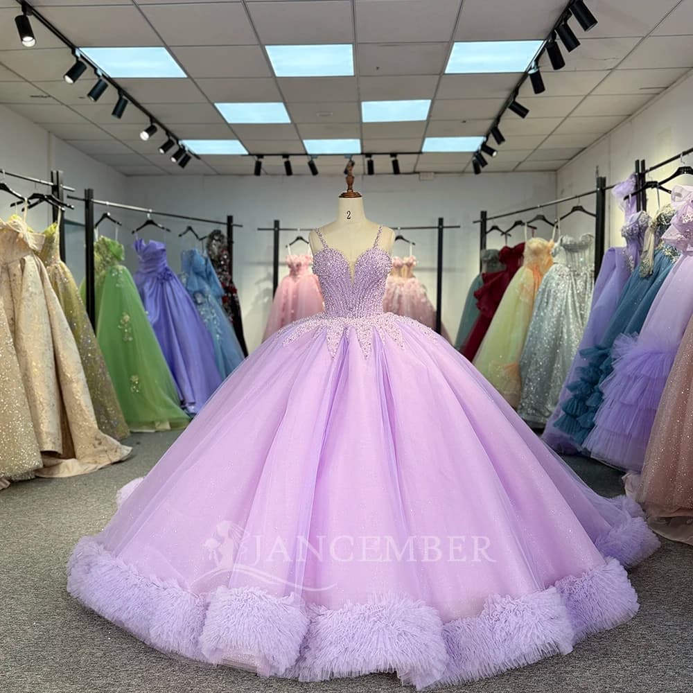 Abiti da 15 anni Abito Quinceanera personalizzato 2025 Perline di pizzo Cinghie per spaghetti Abiti da ballo principessa Sweet 15 16 Abiti DY1323