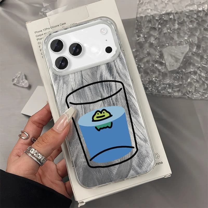Cover per Telefono con Motivo Rana e Tazza d'Acqua per iPhone 17 16 15 14 Plus 13 12 11 Pro Max 17 Air 16E XS XR X, Custodia Rigida con Paraurti