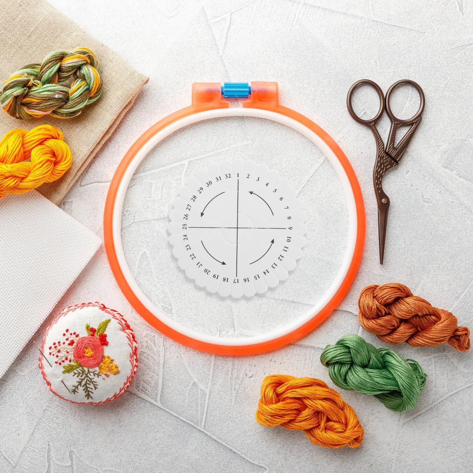 Disco per Intrecciare con 32 Slot, Tavoletta Rotonda in Schiuma per Creazione di Braccialetti, Strumento per Gioielli Fai-da-Te, Accessori per Braccialetti dell'Amicizia