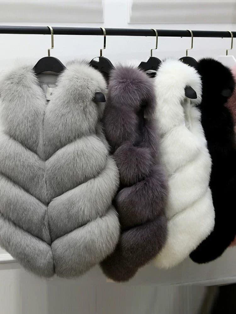 Gilet Senza Maniche in Pelliccia di Volpe per Donna, Giacca Corta in Pelliccia Artificiale Elegante e Calda, Inverno 2026