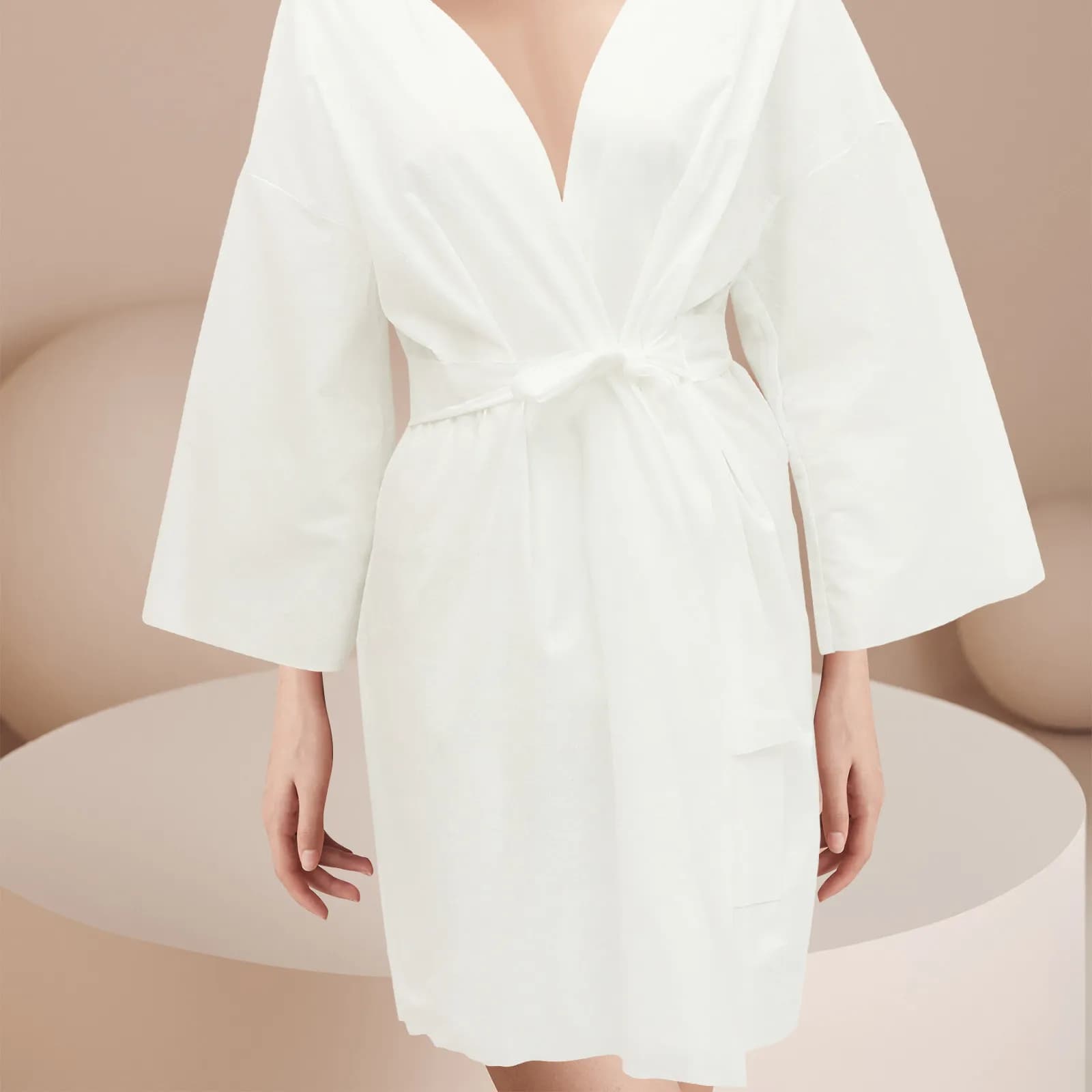 Disposable Bathrobe for Spa Salon Clients Single Time Use Portable Convenient Clean Bath Skirt Women Bath Wraps Beauty Supplies