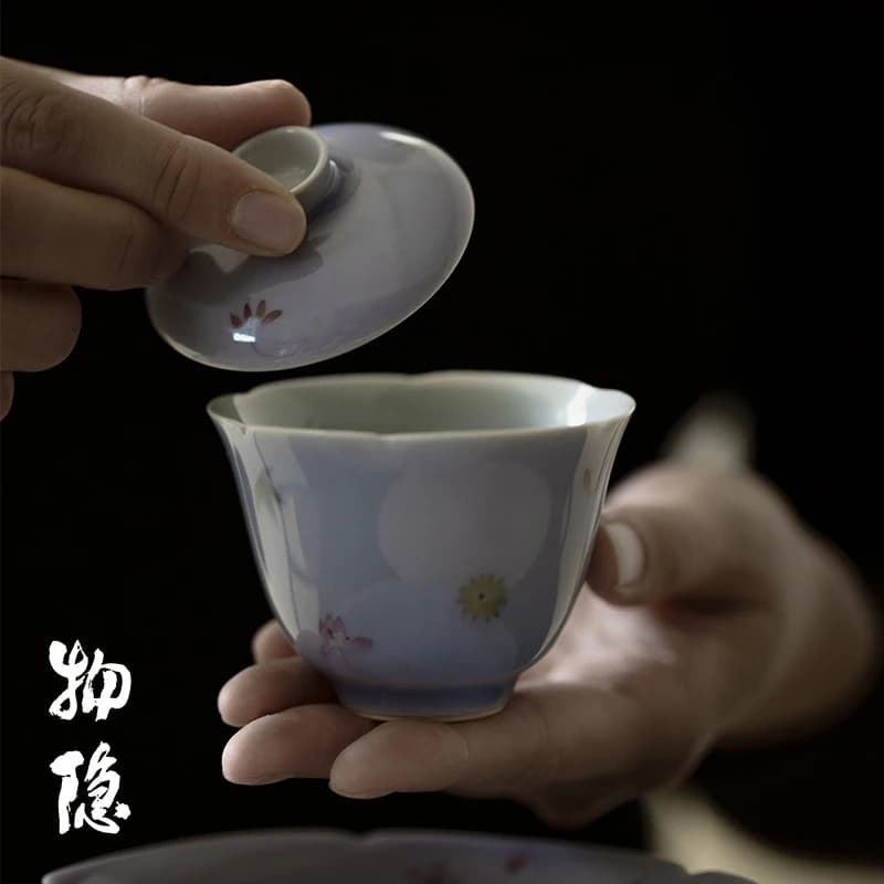 Miniature Ceramic Tea Cup with Lid Small Size Hand-Painted Floral Calligraphy Tea Set Tea Bowl for Tea Ceremony