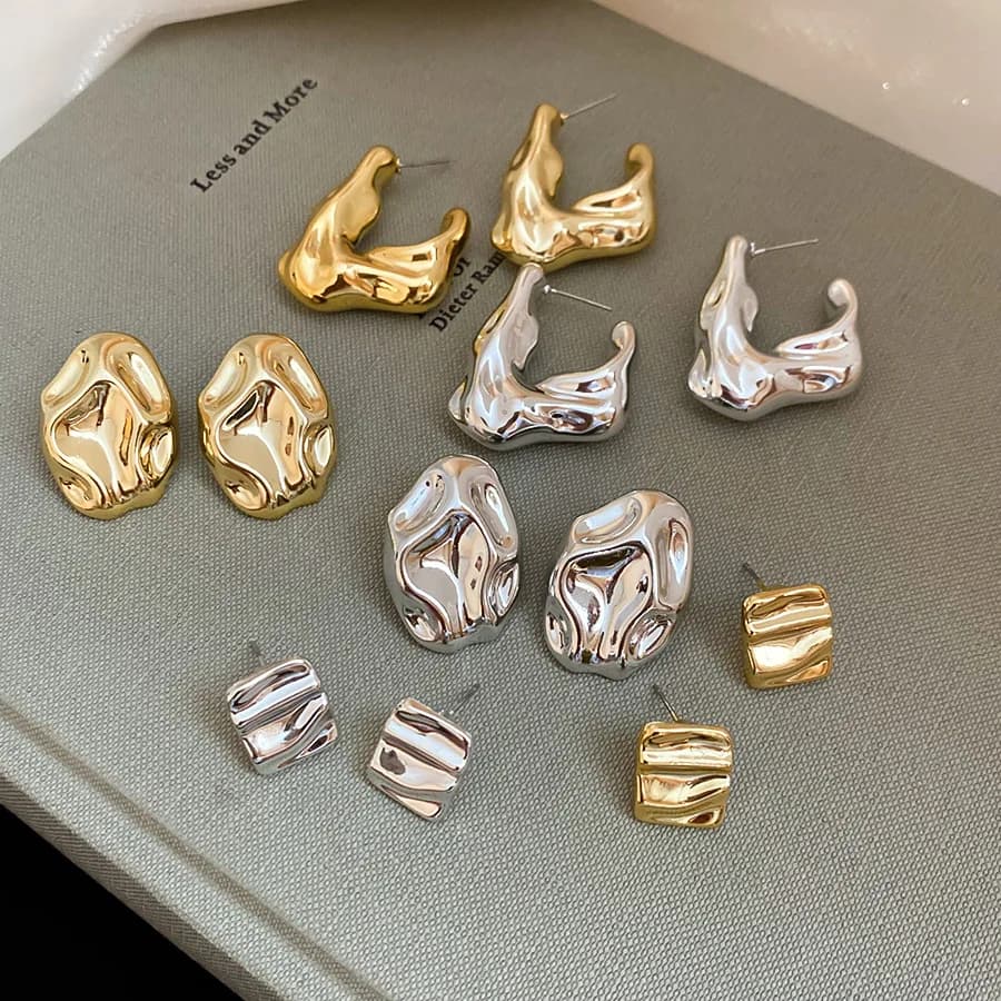 Orecchino ovale quadrato personalizzato per donna Europa e America Orecchino a bottone metallico 2025 Regalo di gioielli da sposa da donna minimalista