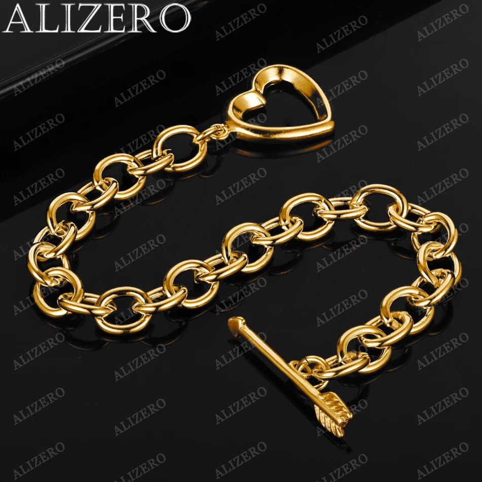ALIZERO Bracciale in argento sterling 925 placcato oro 18 carati con freccia e cuore di Cupido per le donne Accessori moda Gioielli con ciondoli Regali