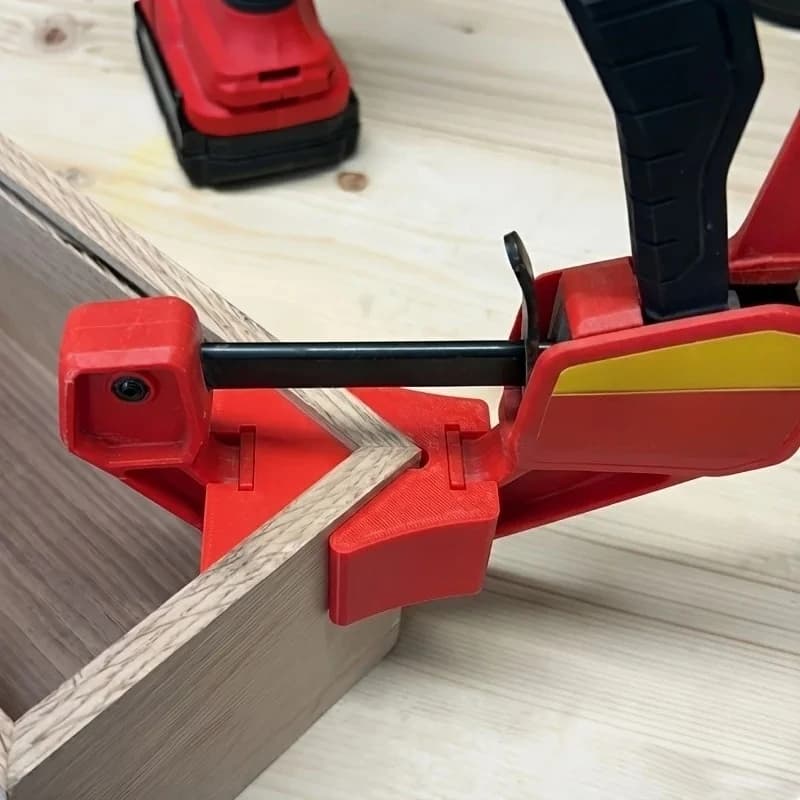 Quick Clamp Angle Adapter, Compatible with 2026 Series, Angled Grip for Woodworking Projects