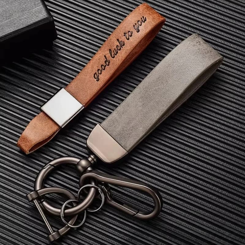 Colorful Leather Car Keychain with Laser Engraving Keychain with Vintage Custom Logo for Men Women Customize Keychain Gift