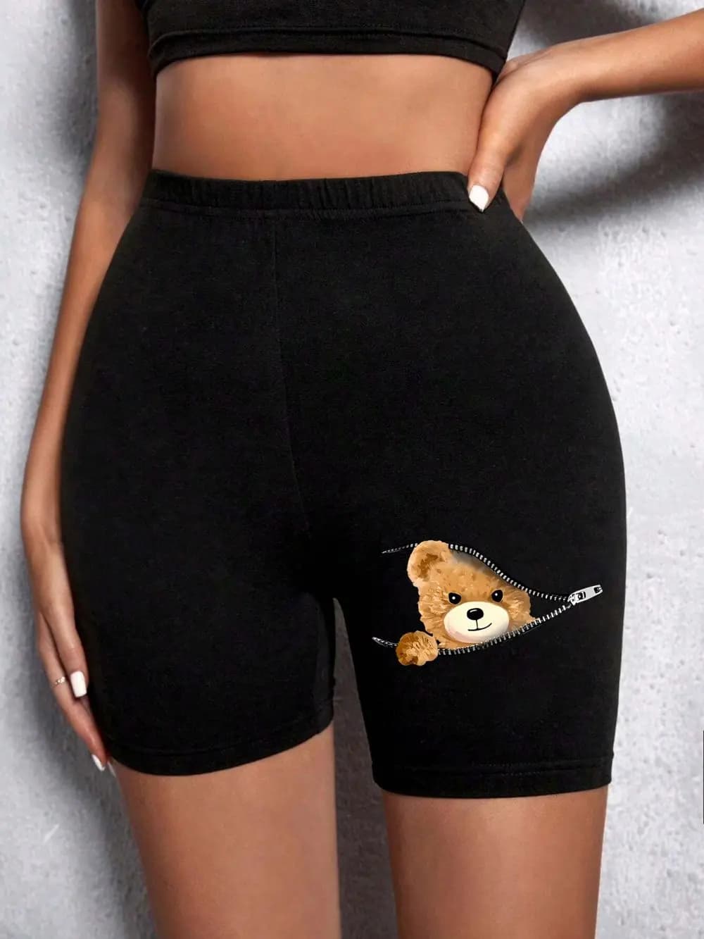 Fashionable women's leggings Short teddy bear looks like a funny graphic print Sports shorts High elasticity soft and slim female streetwear