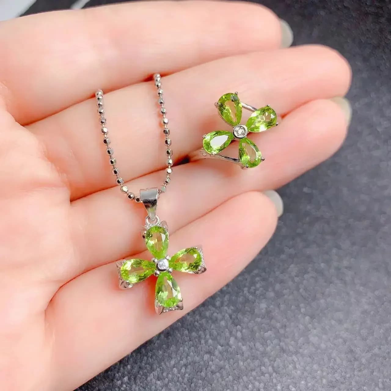 Natural Peridot/Olivine Pendant with precious stone Ring with pearly Earrings Women's Necklace with Silver Jewelry Set Birthday Gift