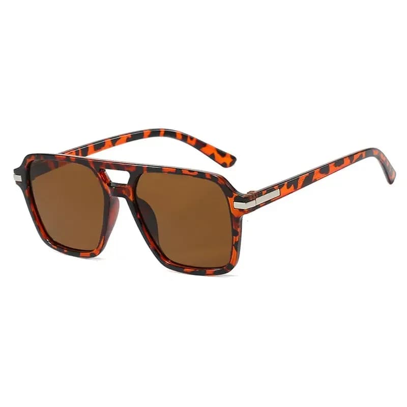 Classic Oval Sunglasses Unisex Vintage Style UV Protection Lightweight Frame Stylish Design