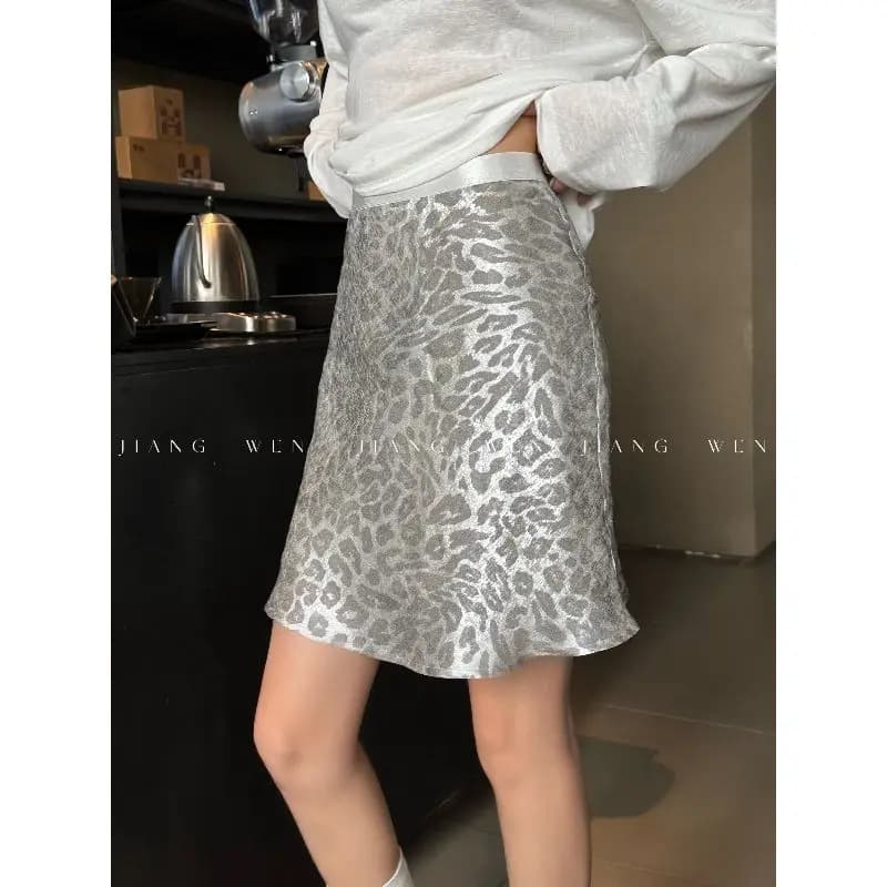 Gagarich Gonna Midi Donna Stampa Leopardata Primavera 2026 Sexy con Stampa a Caldo, Tubolare Dritta, Aderente sui Fianchi, Corta e Modellante